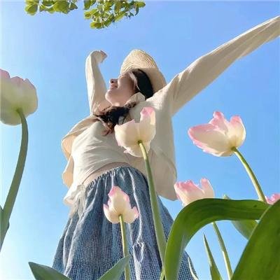 刚分手被姐姐拉去相亲